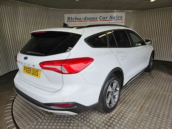 Used Ford Focus 2020 for sale - 79738212: Photo