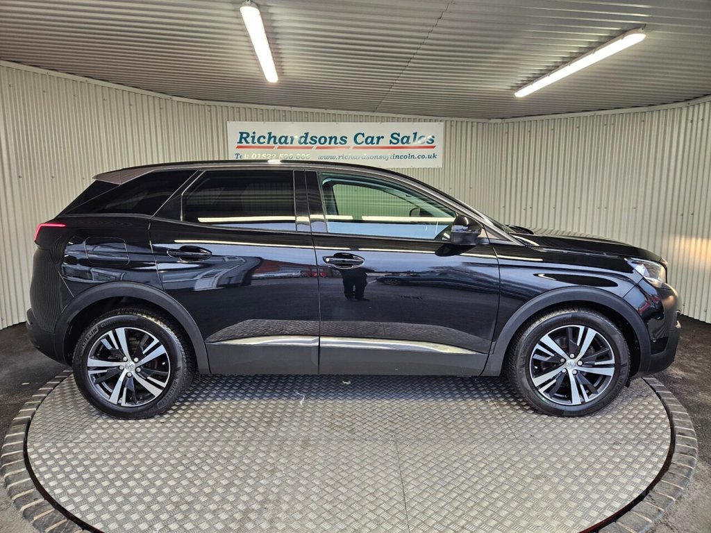 Used Peugeot 3008 2017 for sale - 76821148: Photo 2