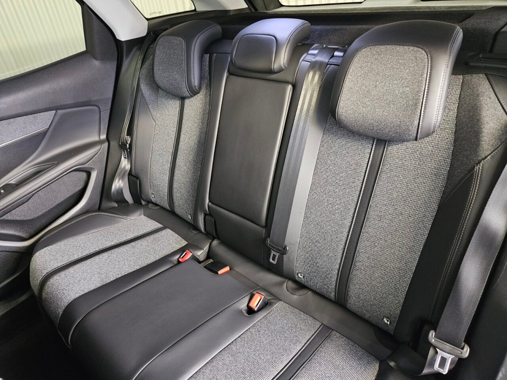 Used Peugeot 3008 2017 for sale - 76821148: Photo 35