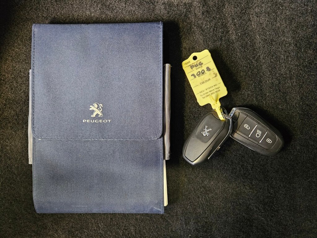 Used Peugeot 3008 2017 for sale - 76821148: Photo 44