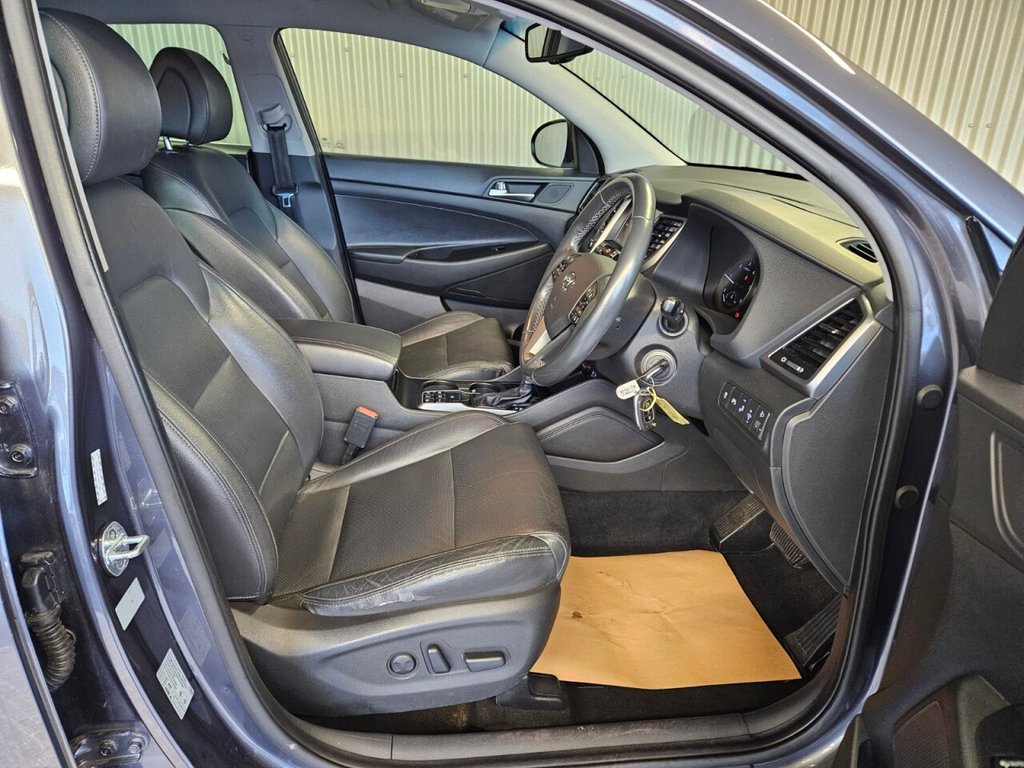 Used Hyundai TUCSON 2017 for sale - 77110394: Photo 10