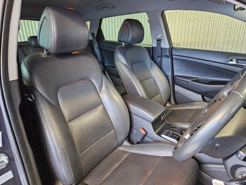 Used Hyundai TUCSON 2017 for sale - 77110394: Photo 11