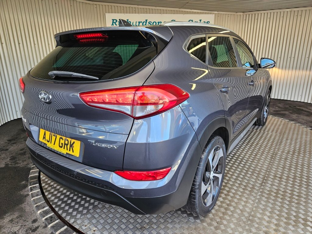 Used Hyundai TUCSON 2017 for sale - 77110394: Photo 3