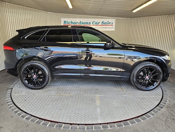 Used Jaguar F-Pace 2020 for sale - 78985987: Photo