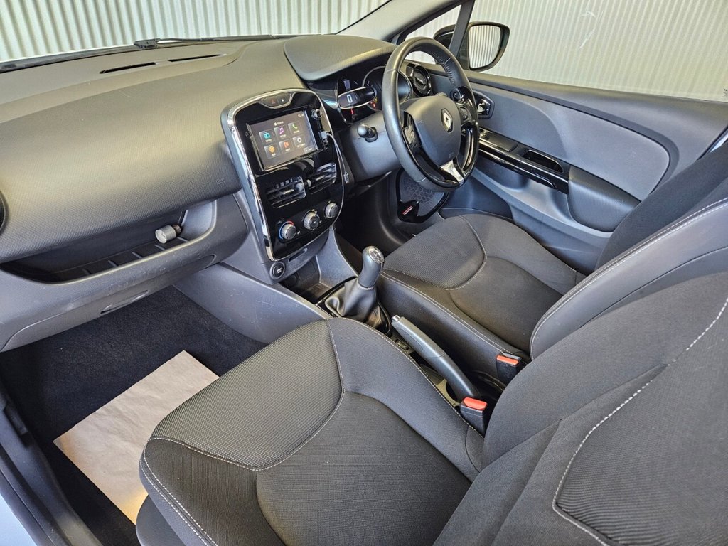 Used Renault Clio 2014 for sale - 76783703: Photo 26