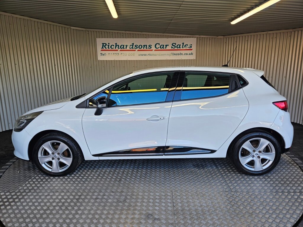 Used Renault Clio 2014 for sale - 76783703: Photo 7