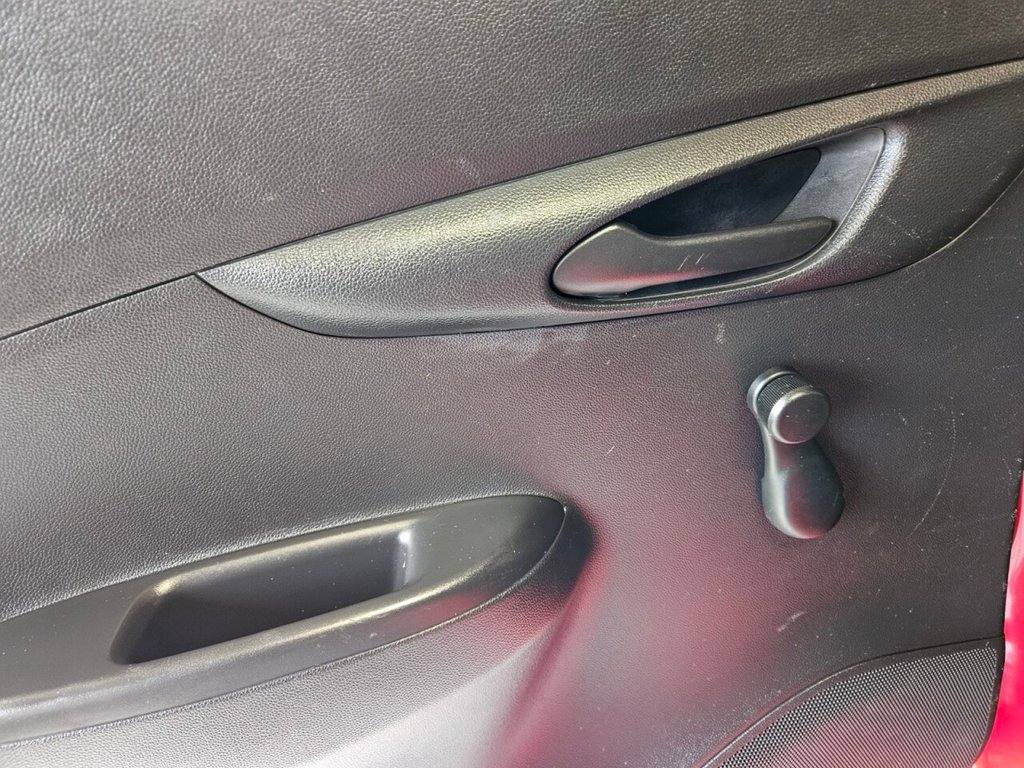 Used Vauxhall Viva 2016 for sale - 77534818: Photo 29