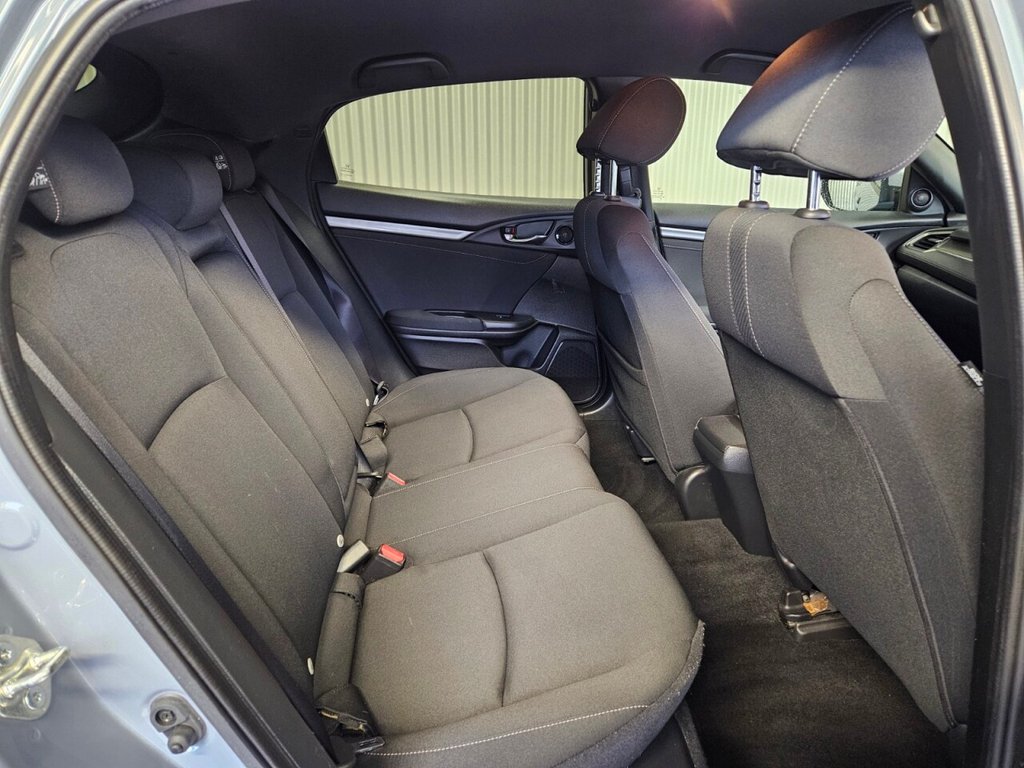 Used Honda Civic 2019 for sale - 77276028: Photo 29