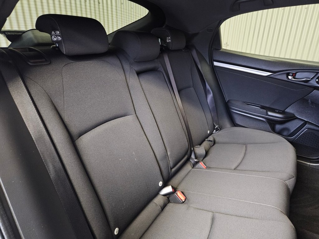 Used Honda Civic 2019 for sale - 77276028: Photo 30