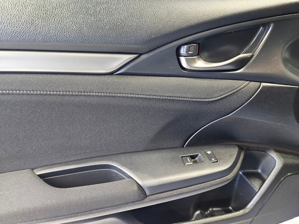 Used Honda Civic 2019 for sale - 77276028: Photo 40