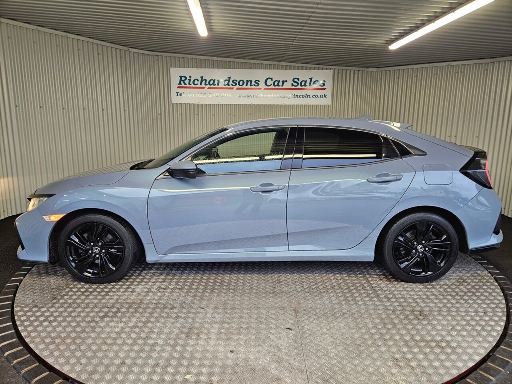 Used Honda Civic 2019 for sale - 77276028: Photo 7