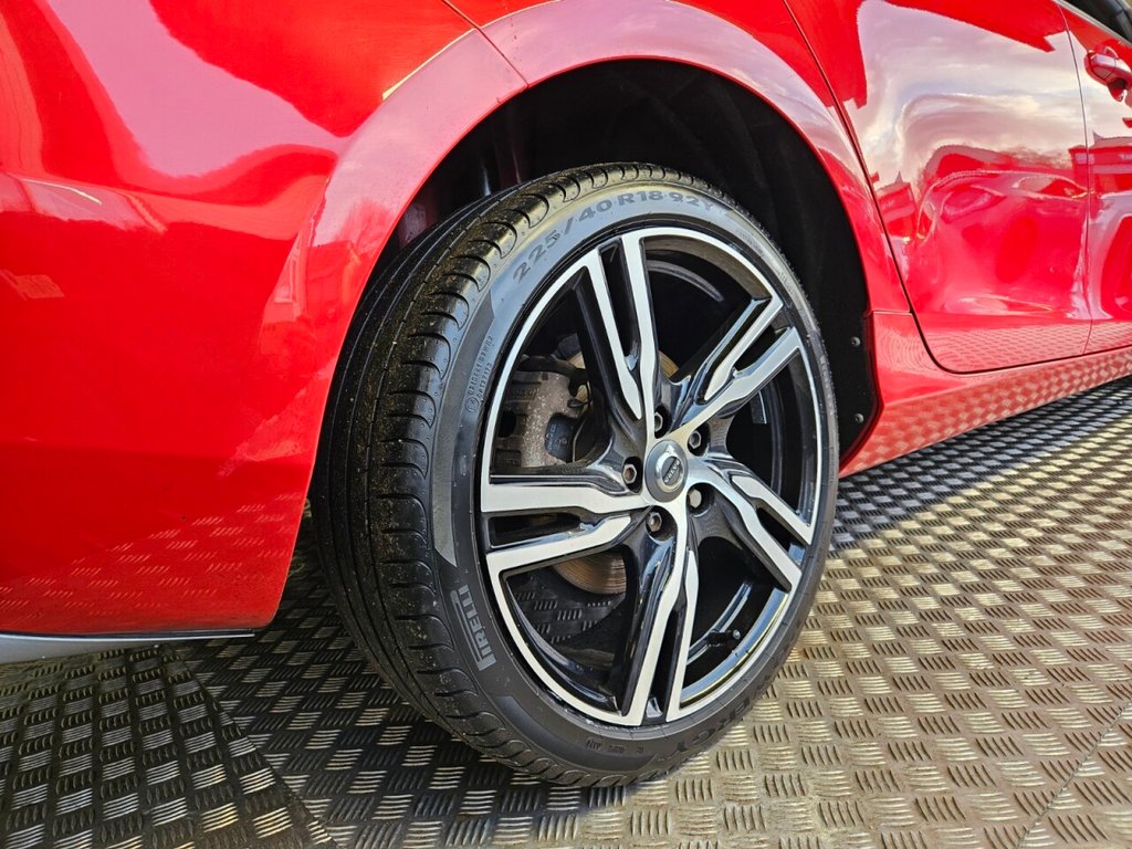 Used Volvo V40 2017 for sale - 77394659: Photo 11