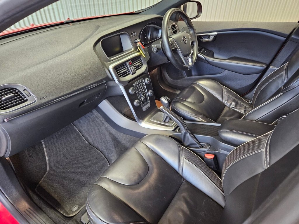 Used Volvo V40 2017 for sale - 77394659: Photo 38