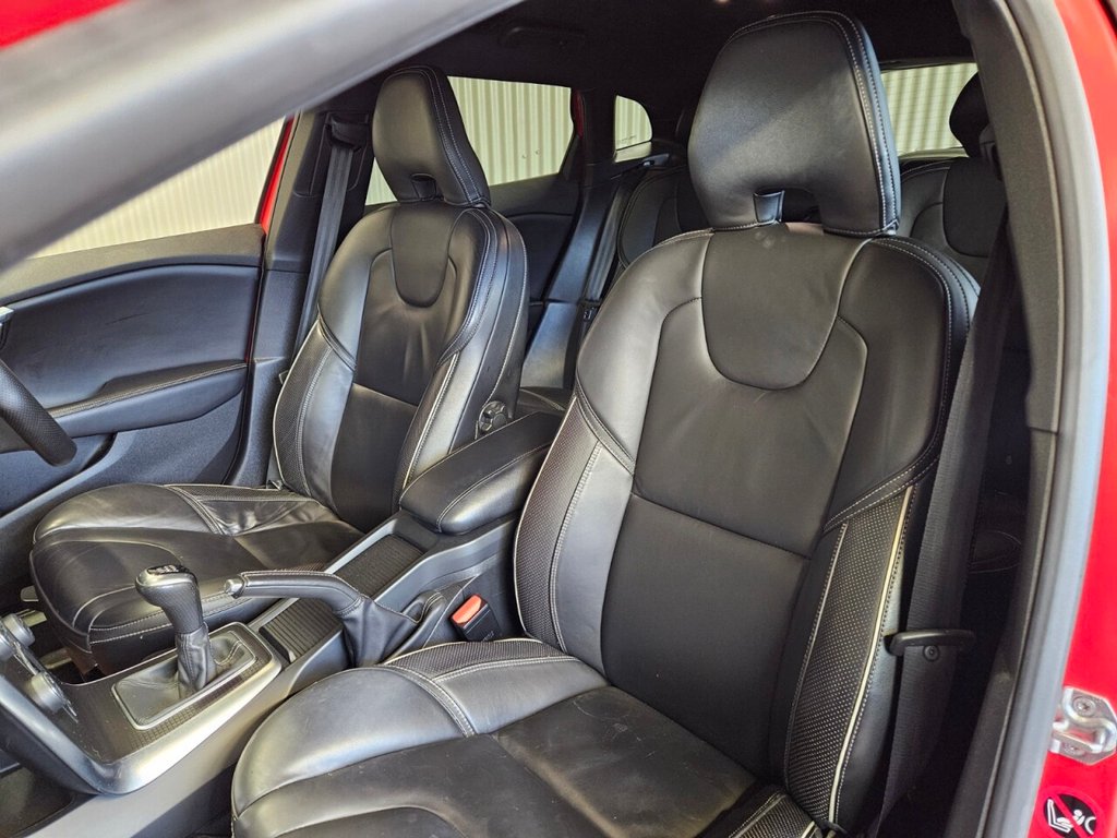 Used Volvo V40 2017 for sale - 77394659: Photo 40