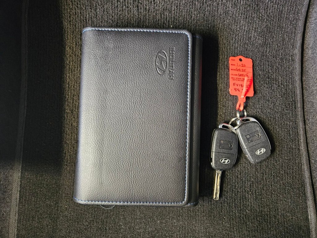 Used Hyundai i20 2018 for sale - 77384303: Photo 41