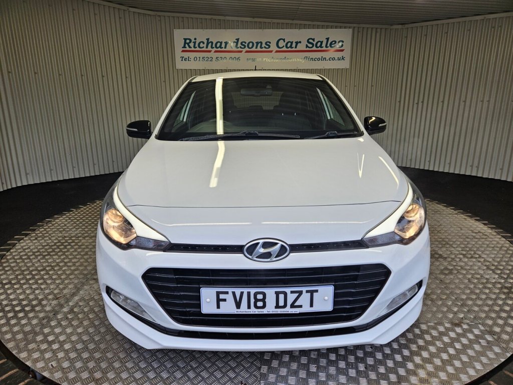 Used Hyundai i20 2018 for sale - 77384303: Photo 9