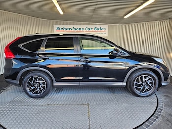 Used Honda CR-V 2017 for sale - 78272347: Photo