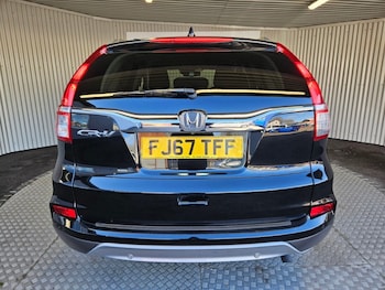 Used Honda CR-V 2017 for sale - 78272347: Photo