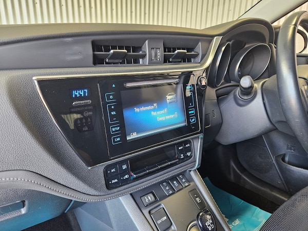 Used Toyota Auris 2018 for sale - 75527608: Photo 41