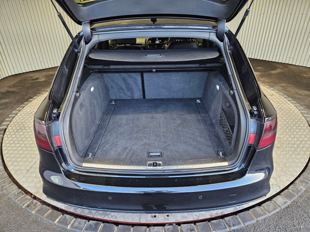 Used Audi A4 2012 for sale - 77356198: Photo 5