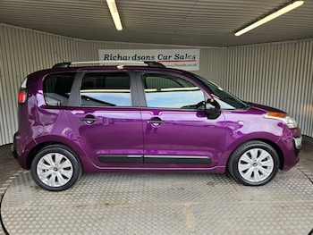 Used Citroen C3 Picasso 2017 for sale - 78919059: Photo