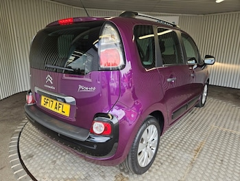 Used Citroen C3 Picasso 2017 for sale - 78919059: Photo