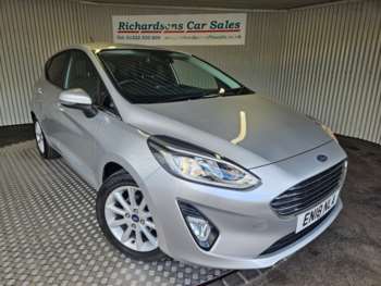2018 (18) - 1.0T EcoBoost Titanium Hatchback 5dr Petrol Manual Euro 6 (s/s) (125 ps)