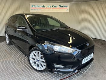 Used Ford Focus 2018 for sale - 79871079: Photo