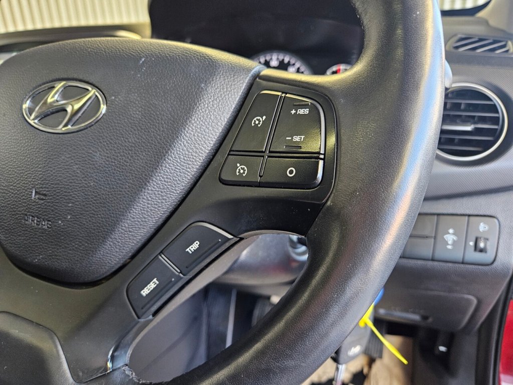 Used Hyundai i10 2017 for sale - 77952809: Photo 17