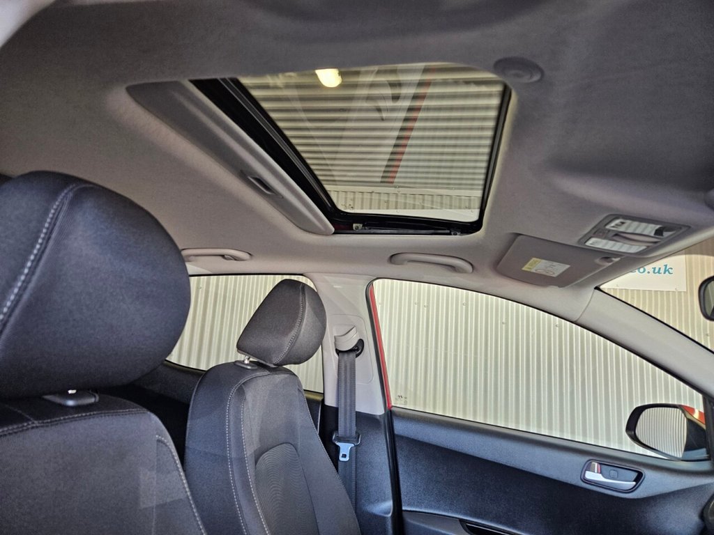 Used Hyundai i10 2017 for sale - 77952809: Photo 31