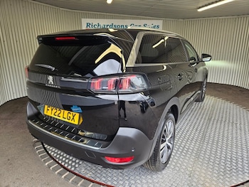 Used Peugeot 5008 2022 for sale - 75960798: Photo