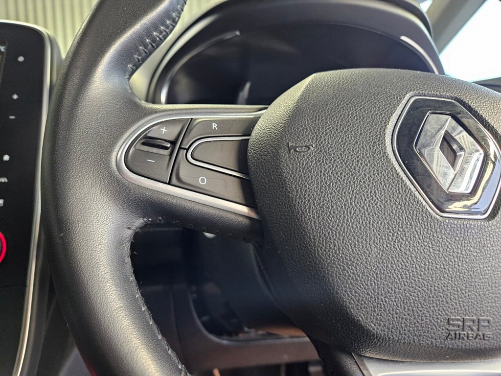 Used Renault Scenic 2019 for sale - 76582728: Photo 16