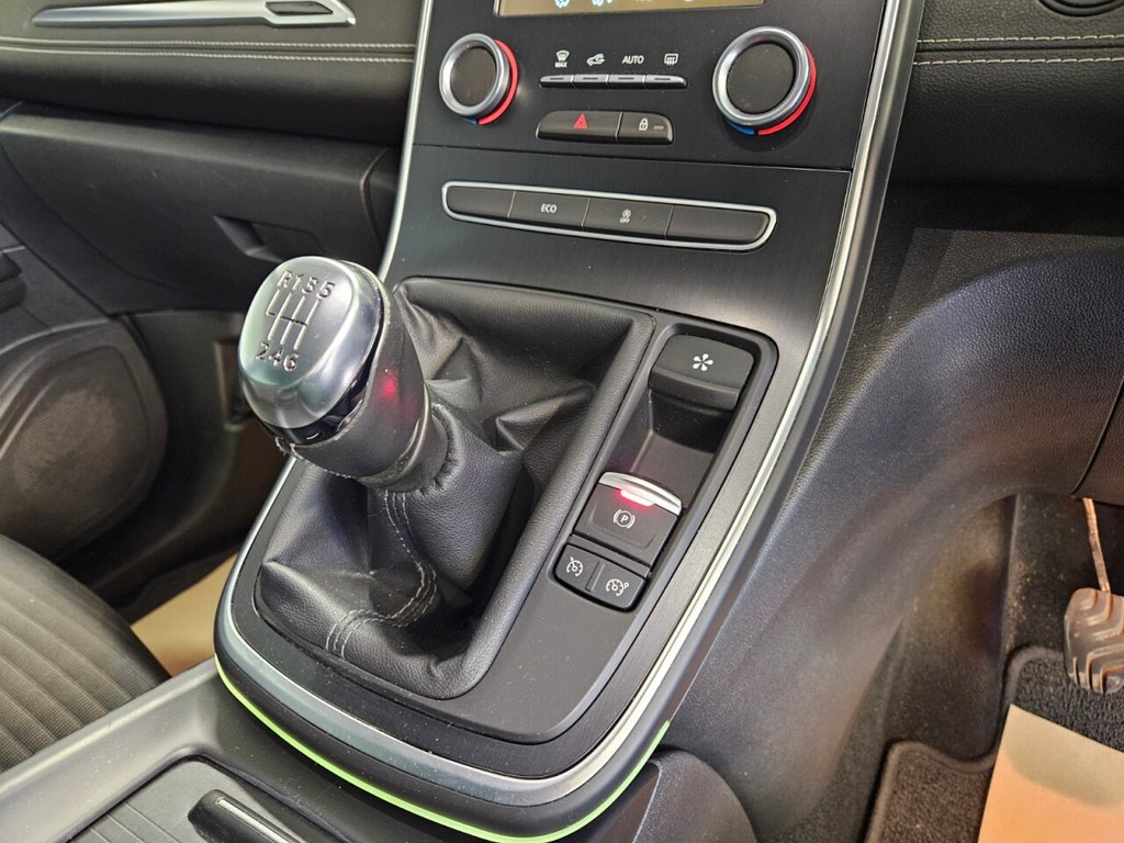 Used Renault Scenic 2019 for sale - 76582728: Photo 18