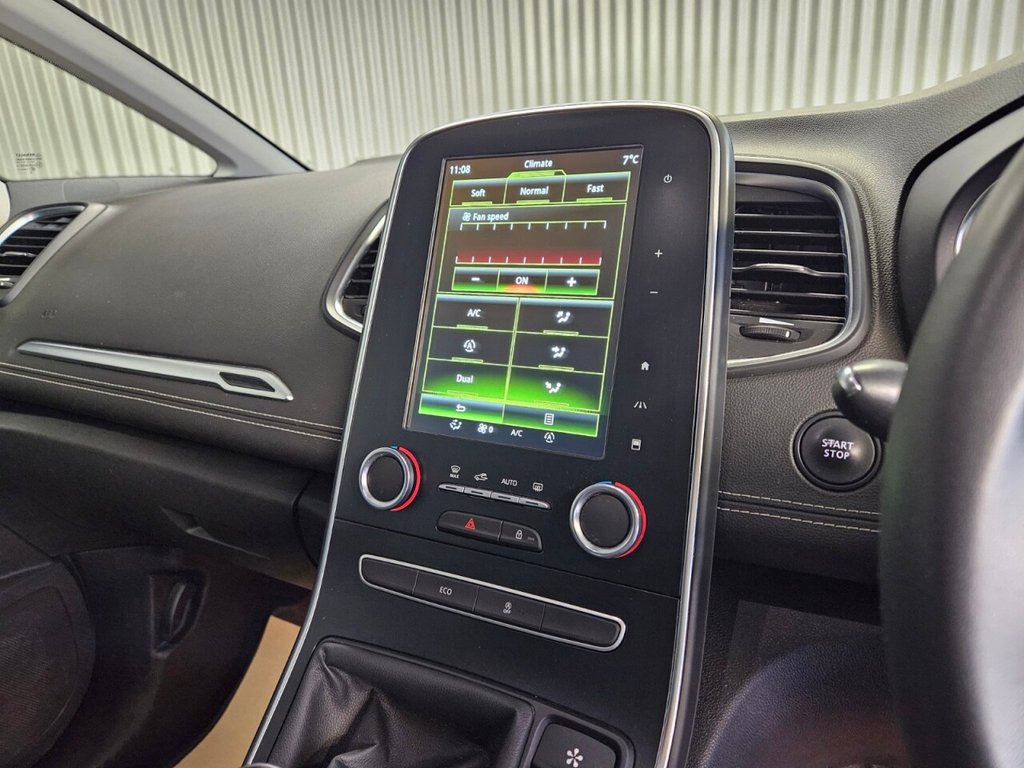 Used Renault Scenic 2019 for sale - 76582728: Photo 19