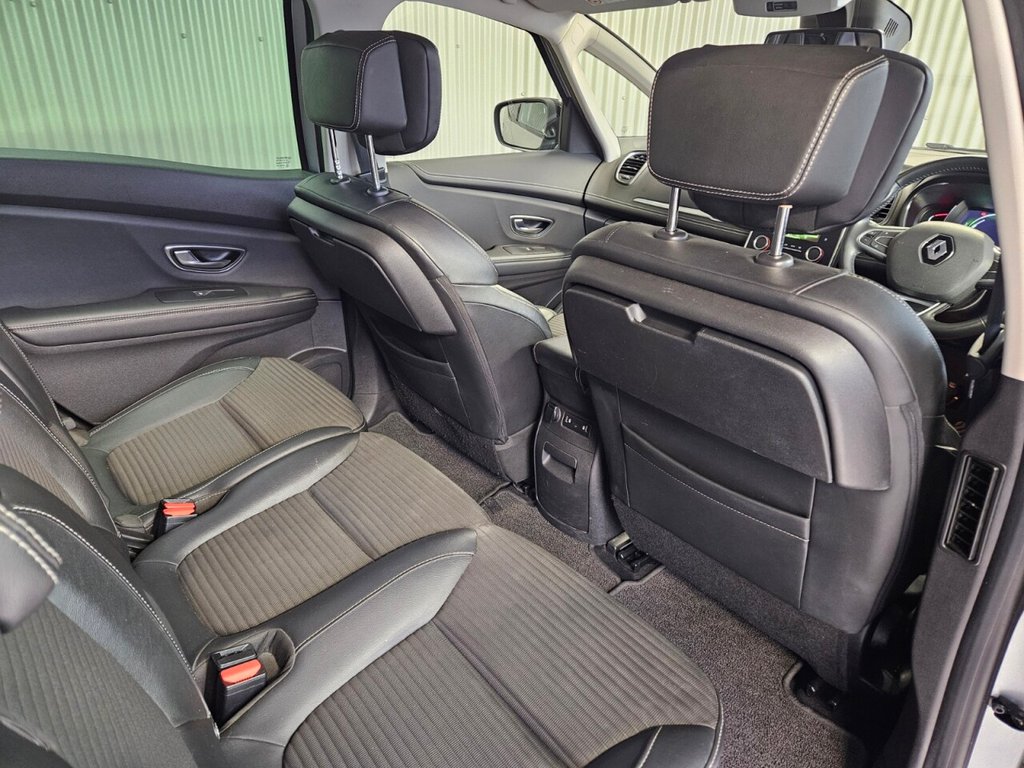 Used Renault Scenic 2019 for sale - 76582728: Photo 30