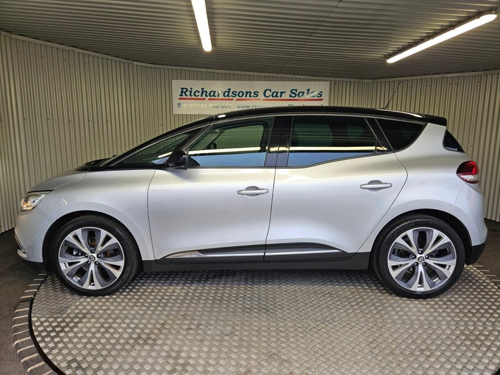 Used Renault Scenic 2019 for sale - 76582728: Photo 7