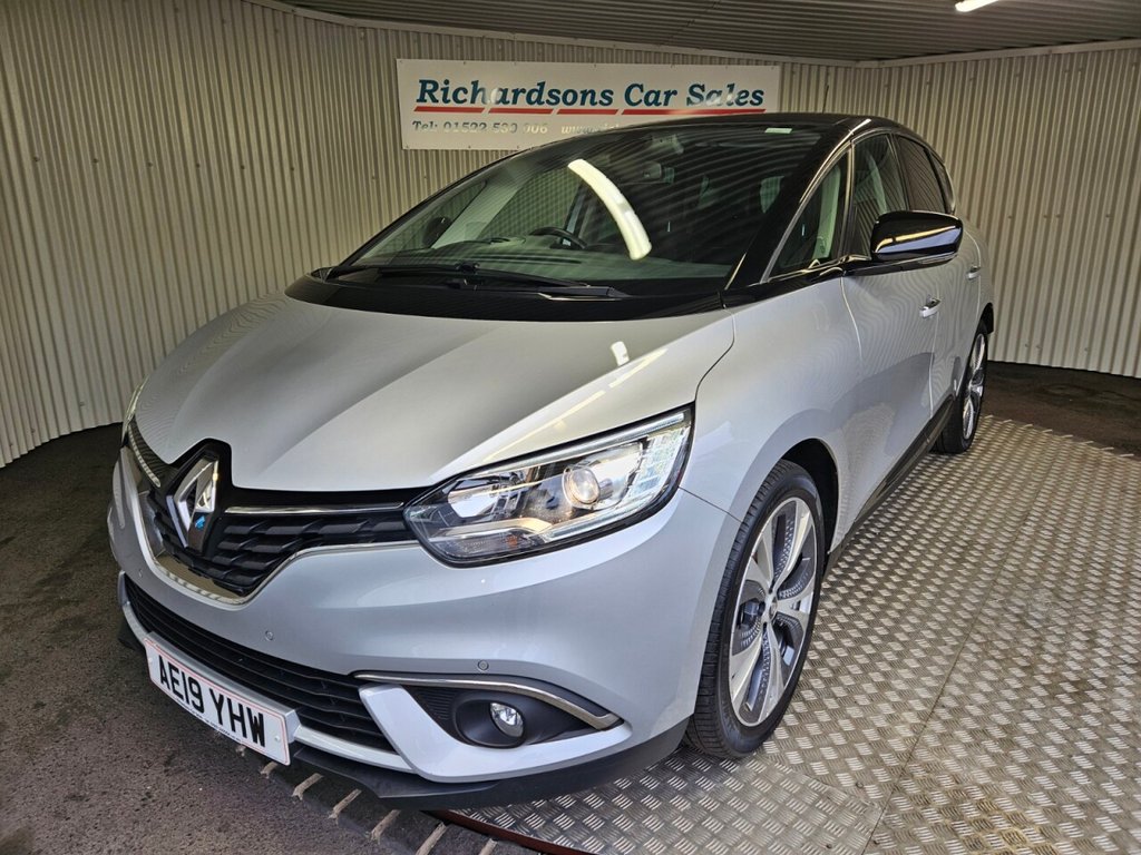 Used Renault Scenic 2019 for sale - 76582728: Photo 8