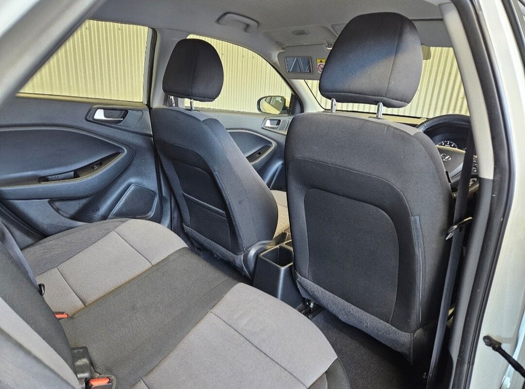 Used Hyundai i20 2016 for sale - 77835841: Photo 25