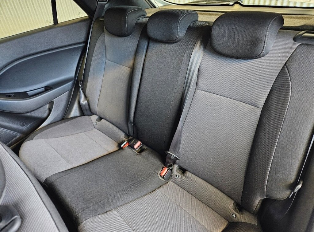 Used Hyundai i20 2016 for sale - 77835841: Photo 31