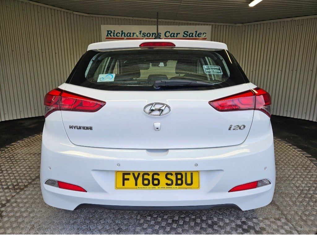 Used Hyundai i20 2016 for sale - 77835841: Photo 4