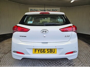 Used Hyundai i20 2016 for sale - 77835841: Photo
