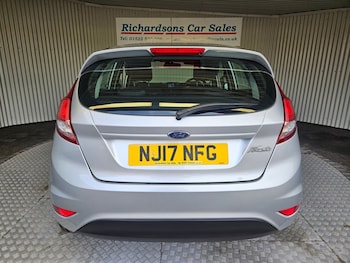 Used Ford Fiesta 2017 for sale - 77905340: Photo