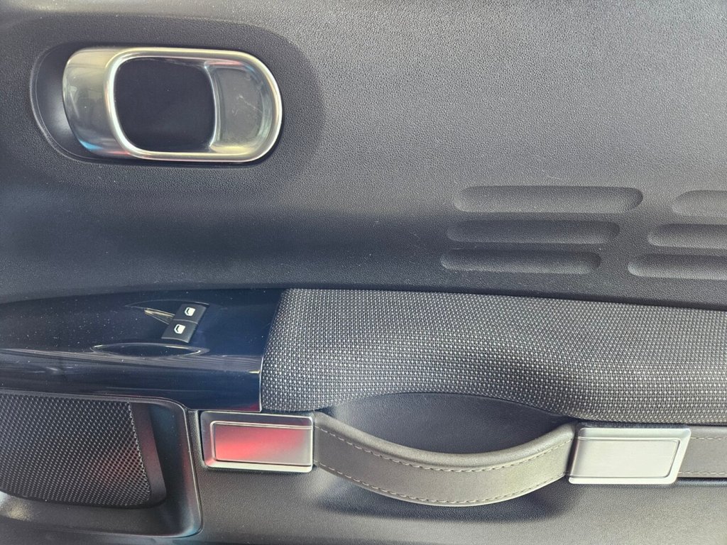 Used Citroen C4 Cactus 2017 for sale - 77546972: Photo 18