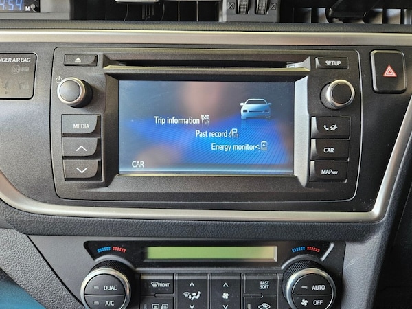 Used Toyota Auris 2015 for sale - 75181107: Photo 43