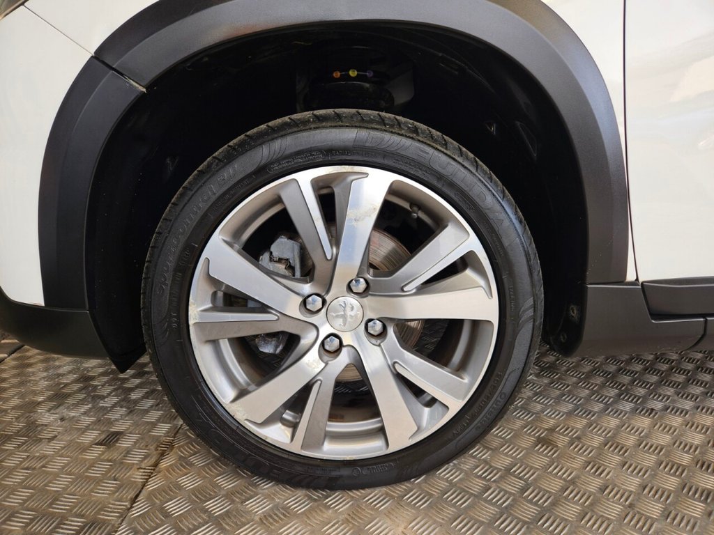 Used Peugeot 2008 2018 for sale - 76841320: Photo 15