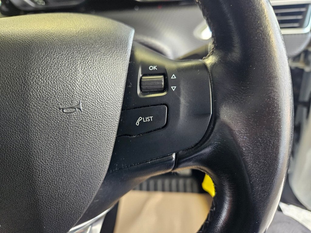 Used Peugeot 2008 2018 for sale - 76841320: Photo 17