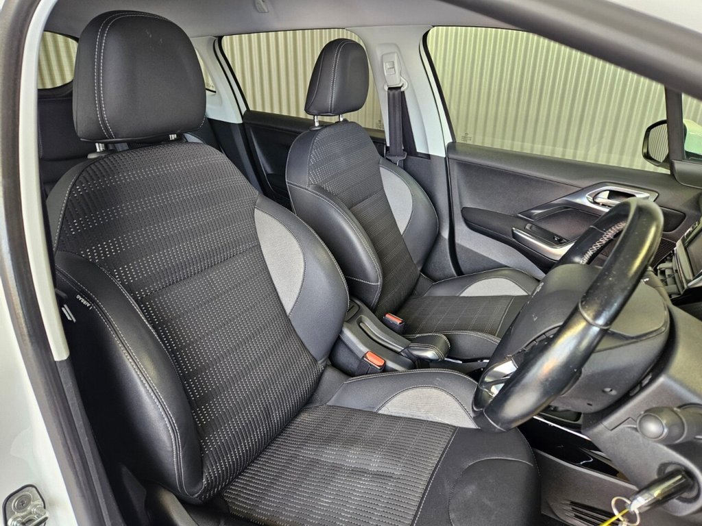 Used Peugeot 2008 2018 for sale - 76841320: Photo 28