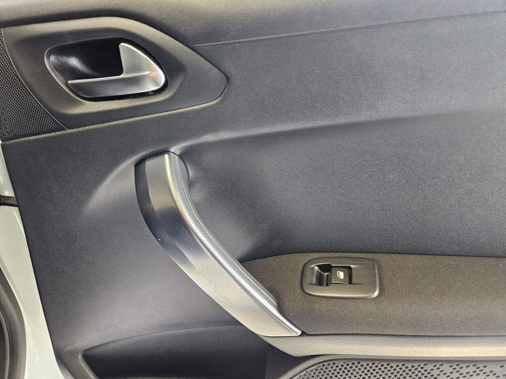 Used Peugeot 2008 2018 for sale - 76841320: Photo 33