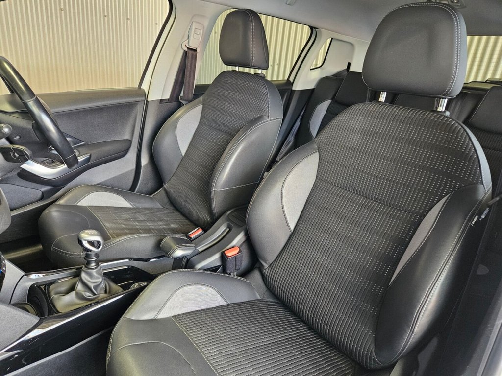 Used Peugeot 2008 2018 for sale - 76841320: Photo 36