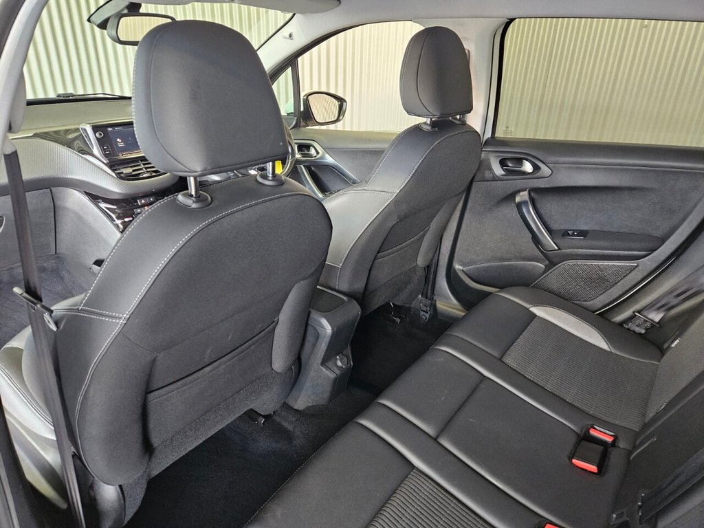 Used Peugeot 2008 2018 for sale - 76841320: Photo 38